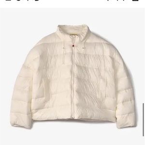 Vans puffer jacket
Vans vault
